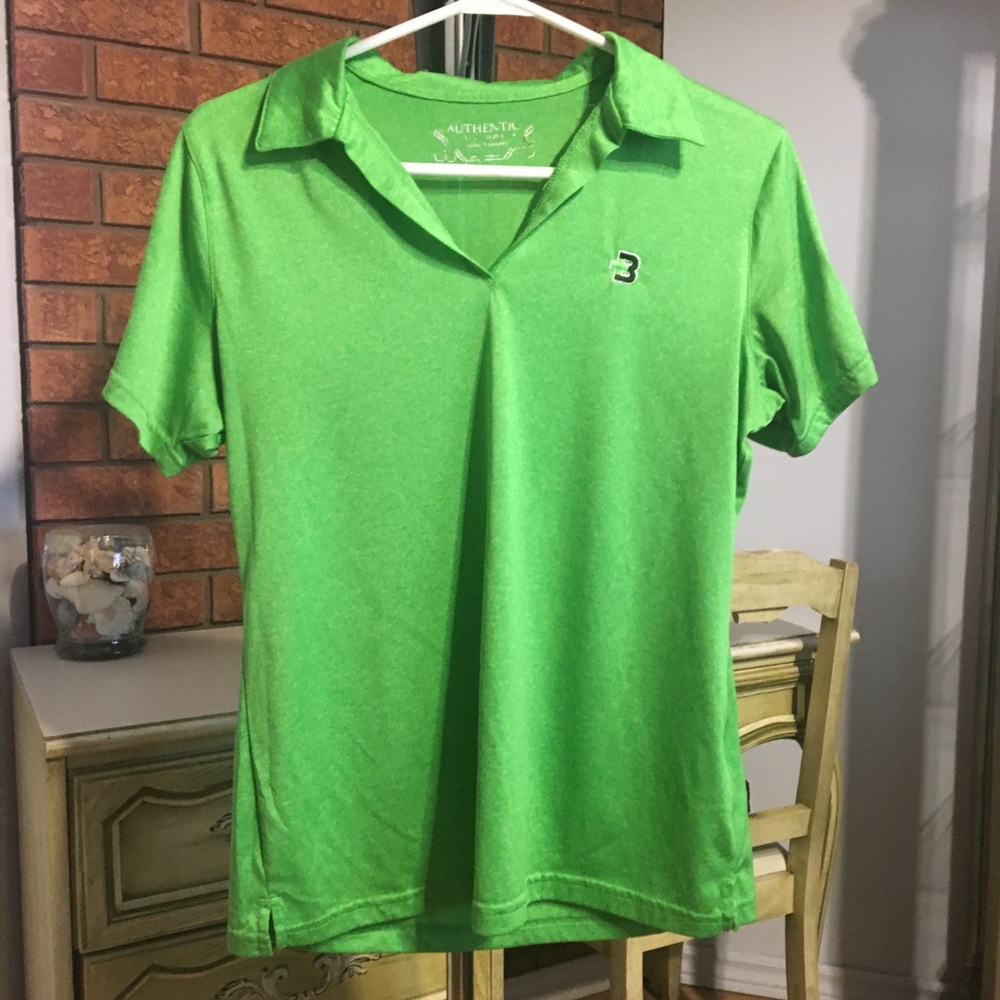 Women’s golf shirt and matching men’s golf shirt
